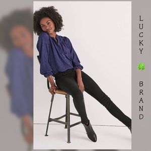 Lucky 🍀 Brand Button Down Blouse ✨